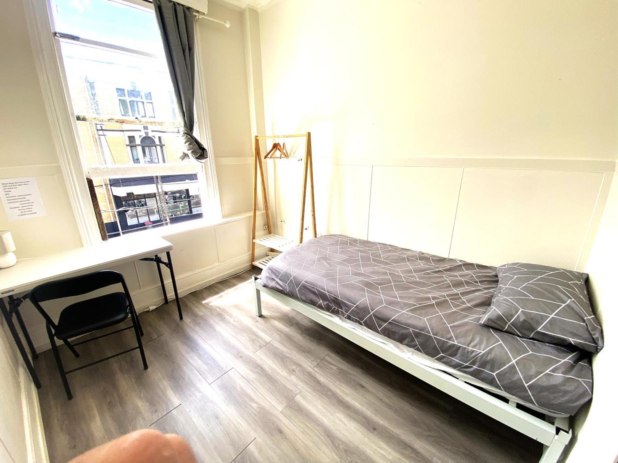 215 Edinburgh Castle Hostel Auckland Buitenkant foto